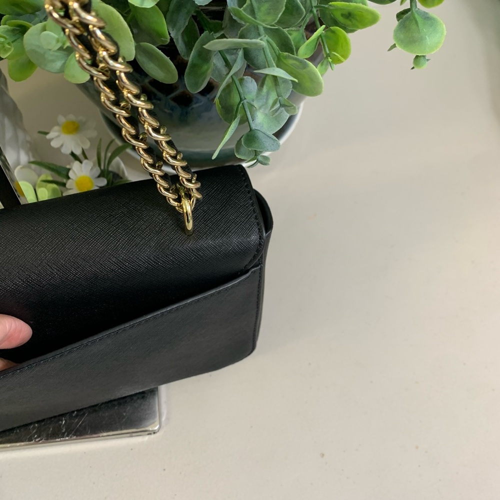 ๐๐ Tory Burch Black Leather Chain Shoulder Bag - Picture 7 of 13